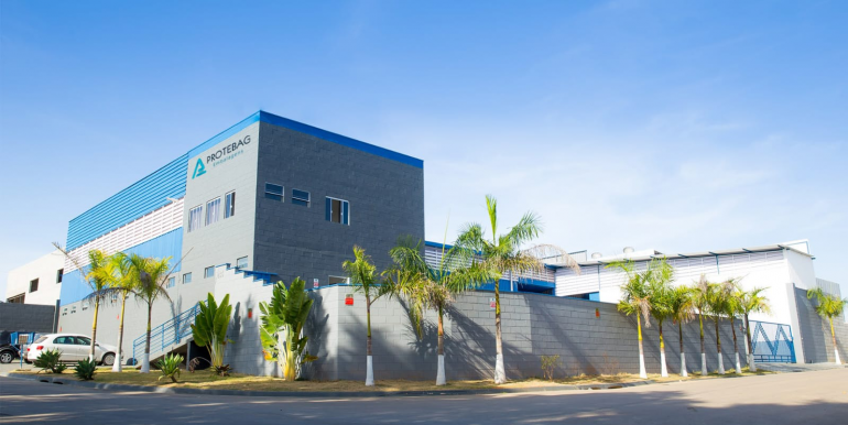 vista geral frente e lateral